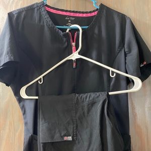 Women’s Koi Lite Scrub Set Size Medium